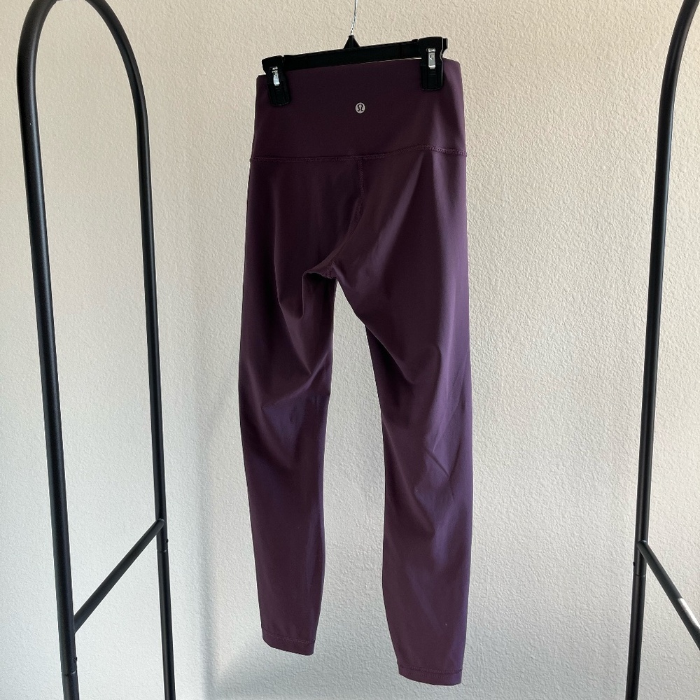 LULULEMON | Breathable Wunder Train High-Rise Crop 23" in Grape Thistle | Size 4 - Picture 7 of 8